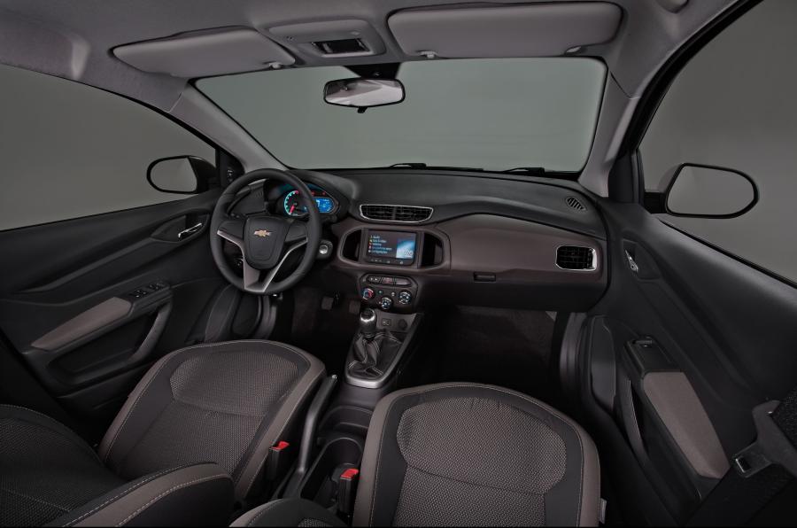  Chevrolet Prisma LTZ 2013 года  (фото 4 из 75)